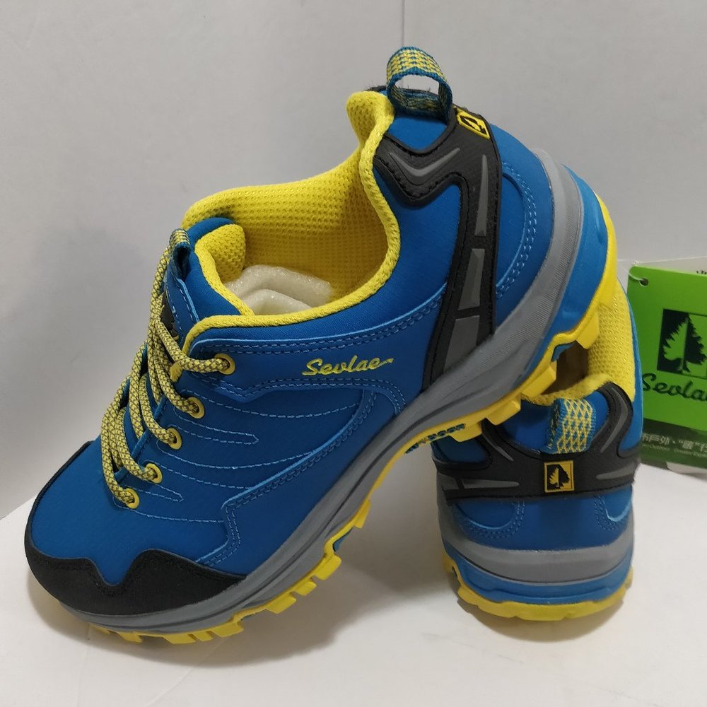 "Sevlae" Blue/Yellow Sneakers